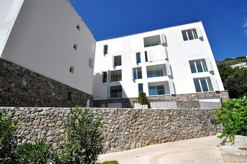 Апартаменты Apartment Przno Maestral Свети-Стефан-36